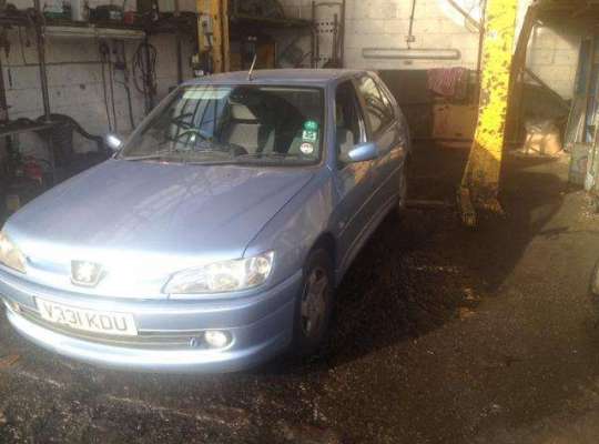 Peugeot 306