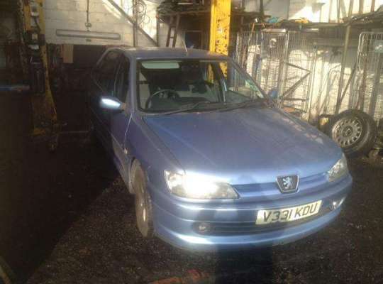 Peugeot 306
