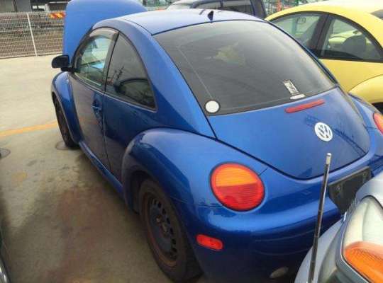 Volkswagen NEW Beetle (9C)
