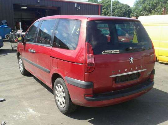 Peugeot 807