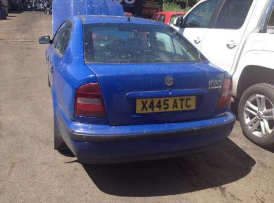 Skoda Octavia Tour (1U)