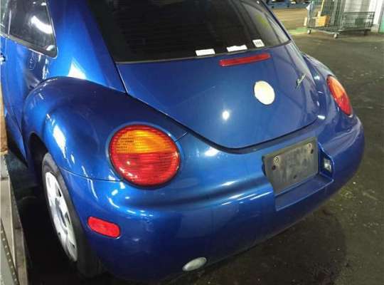 Volkswagen NEW Beetle (9C)