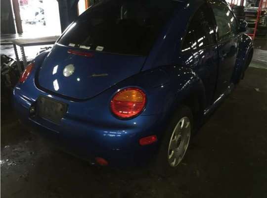Volkswagen NEW Beetle (9C)