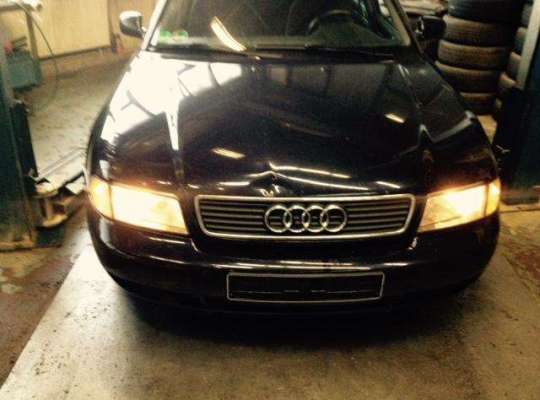 Audi A4 (8D, B5)