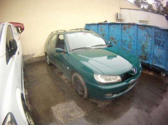 Peugeot 306