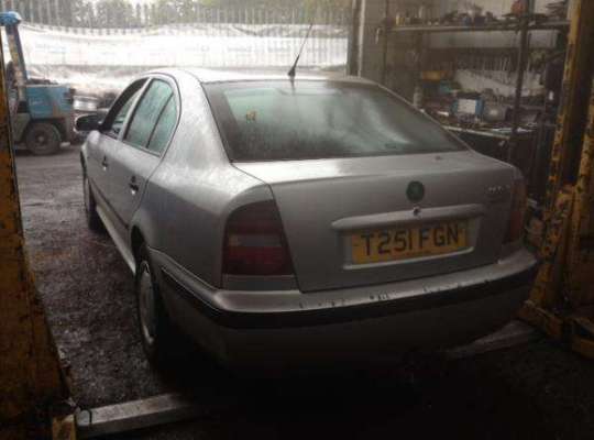 Skoda Octavia Tour (1U)