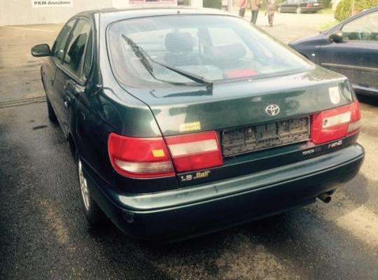 Toyota Carina E T19