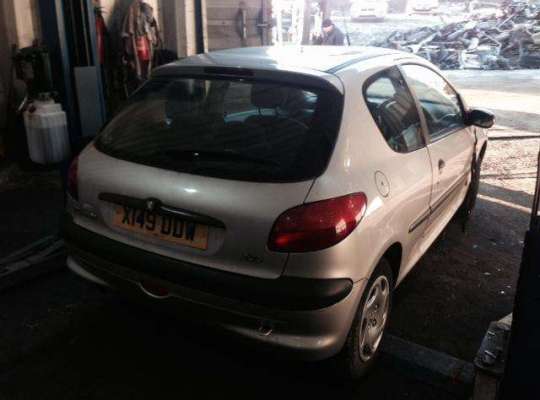 Peugeot 206