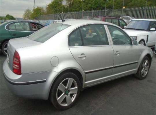 Skoda Superb I