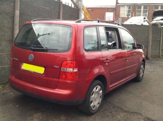 Volkswagen Touran I (1T)