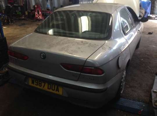 Alfa Romeo 156 (932)
