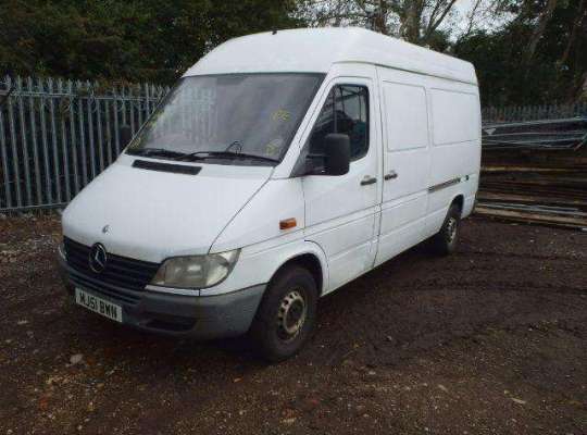 Mercedes-Benz Sprinter (903)