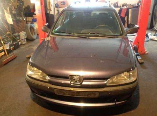 Peugeot 306