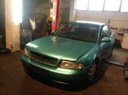 Audi A4 (8D, B5)