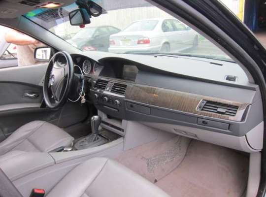 BMW 5 (E60/E61)