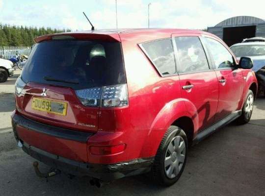 Mitsubishi Outlander XL