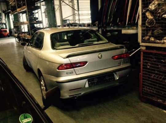 Alfa Romeo 156 (932)