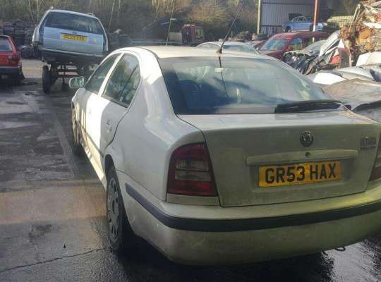 Skoda Octavia Tour (1U)