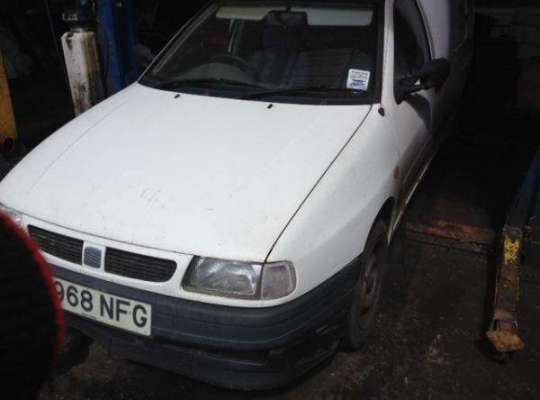 SEAT Inca (9KSF)