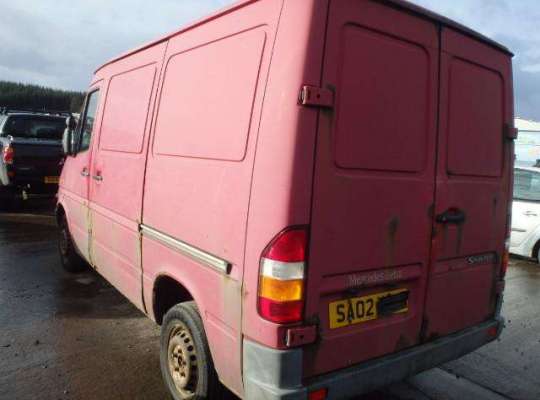 Mercedes-Benz Sprinter (903)