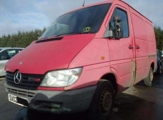 Mercedes-Benz Sprinter (903)
