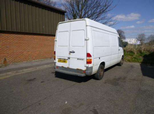 Mercedes-Benz Sprinter (903)
