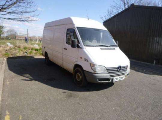 Mercedes-Benz Sprinter (903)