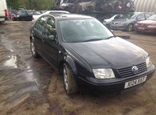 Volkswagen Bora (1J2)