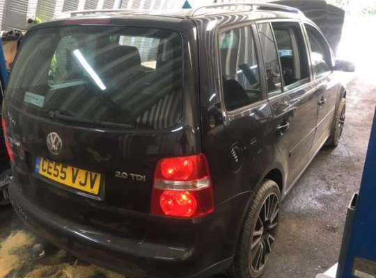 Volkswagen Touran I (1T)