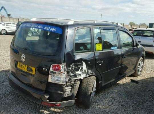 Volkswagen Touran I (1T)