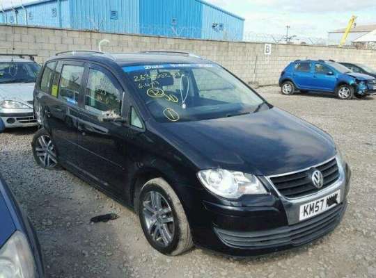 Volkswagen Touran I (1T)
