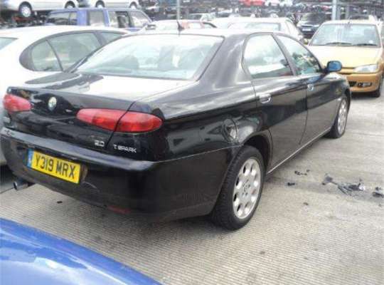 Alfa Romeo 166 (936)