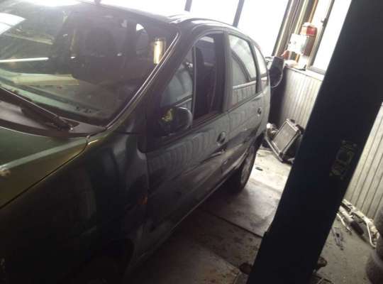 Renault Scenic I