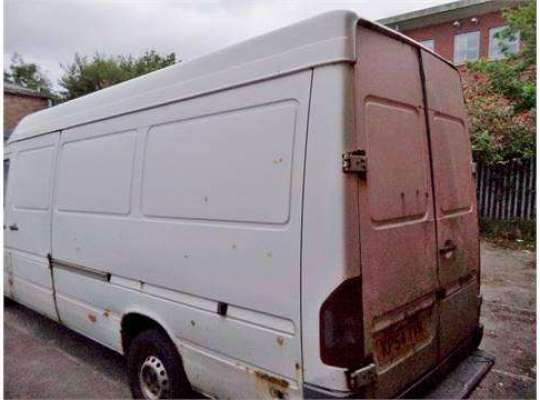 Mercedes-Benz Sprinter (903)