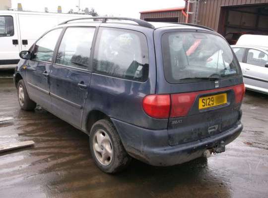 SEAT Alhambra (7MS)