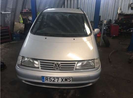Volkswagen Sharan (7M)