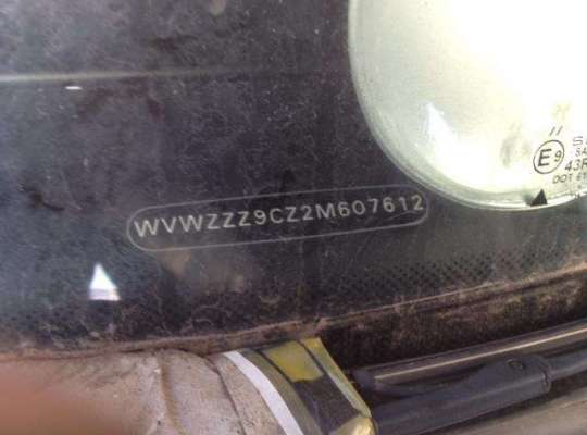 Volkswagen NEW Beetle (9C)