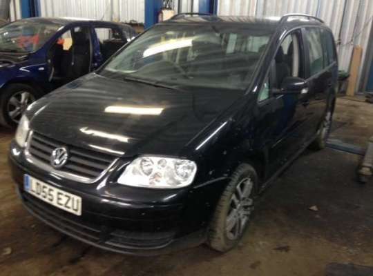 Volkswagen Touran I (1T)