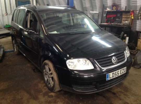 Volkswagen Touran I (1T)