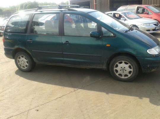 SEAT Alhambra (7MS)