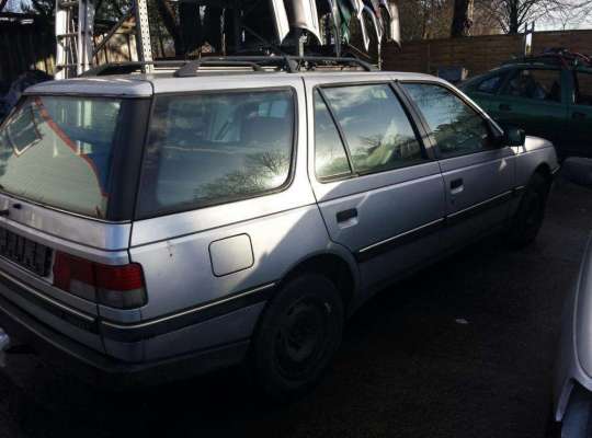 Peugeot 405