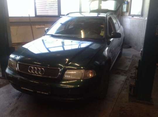 Audi A4 (8D, B5)
