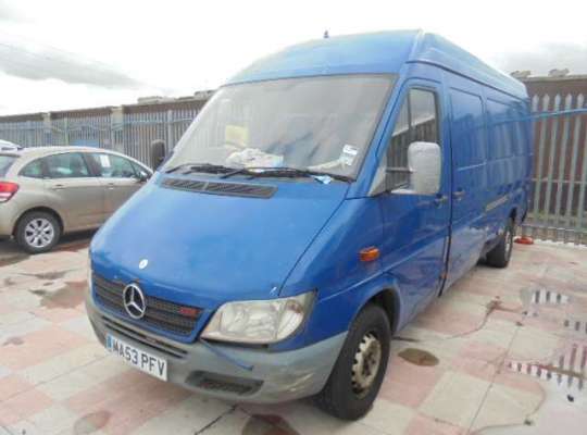 Mercedes-Benz Sprinter (903)