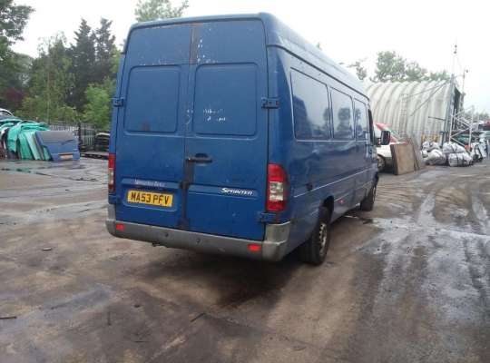 Mercedes-Benz Sprinter (903)