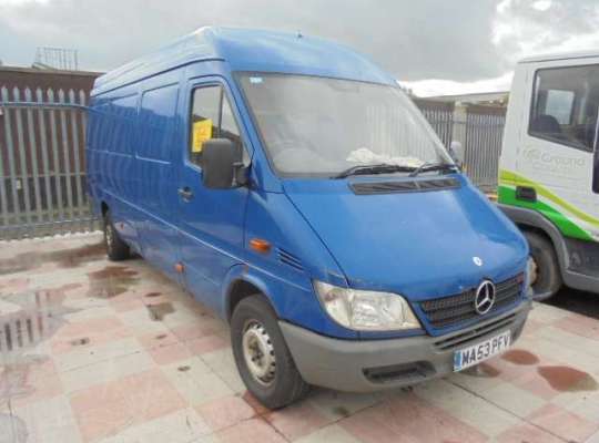 Mercedes-Benz Sprinter (903)