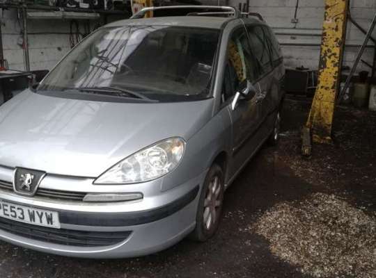 Peugeot 807