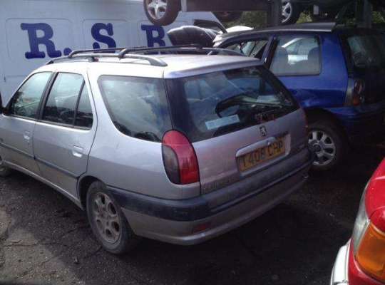 Peugeot 306