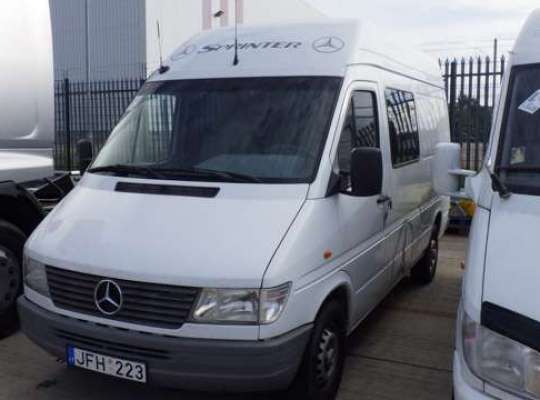 Mercedes-Benz Sprinter (903)