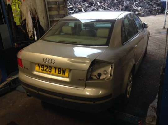 Audi A4 (8E/8H, B6)