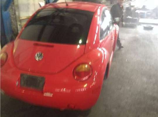 Volkswagen NEW Beetle (9C)